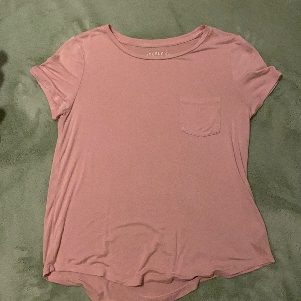 Aeropostal seriously soft shirt. size: M